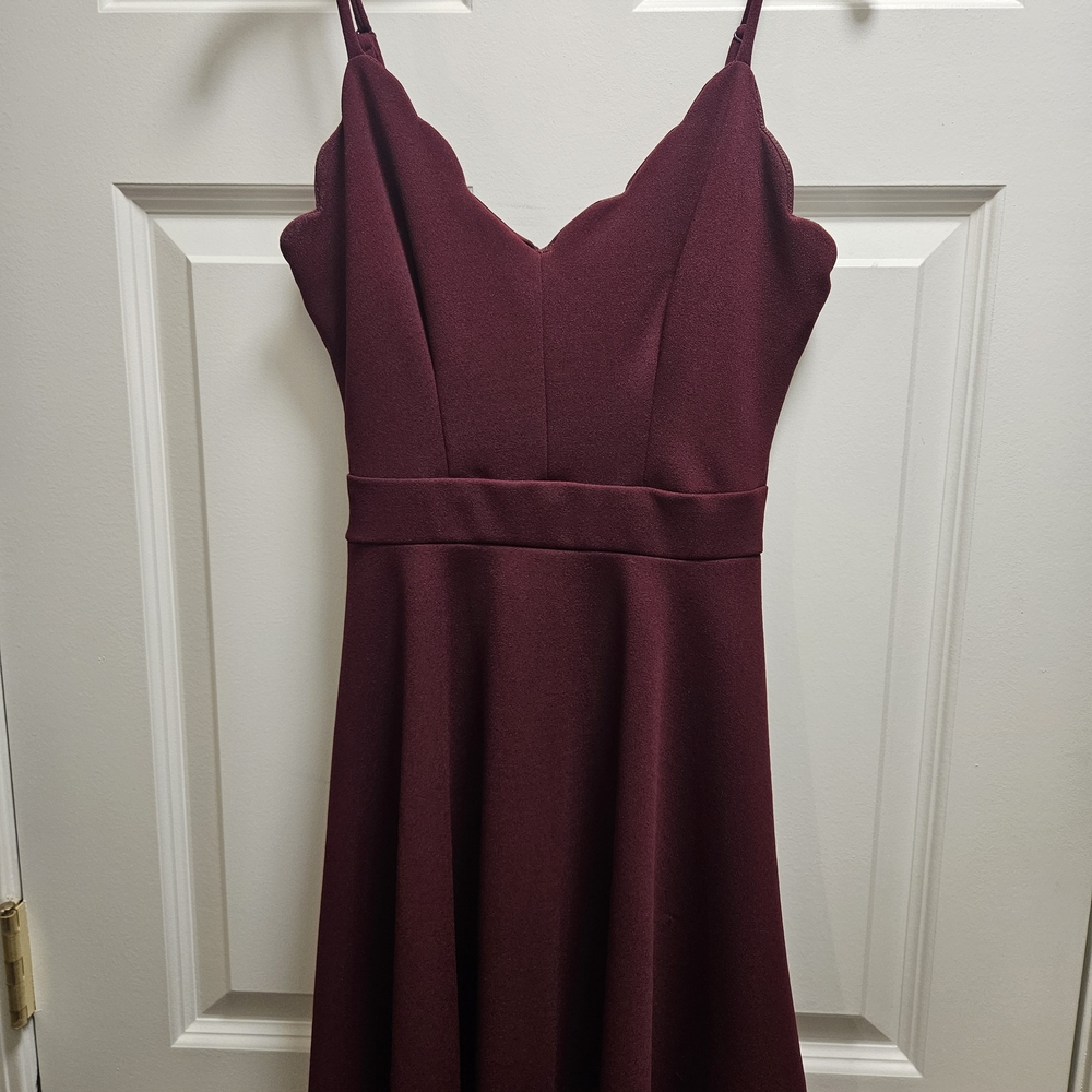 B. Darlin Burgundy Fit & Flare Sweetheart Dress Size 1/2